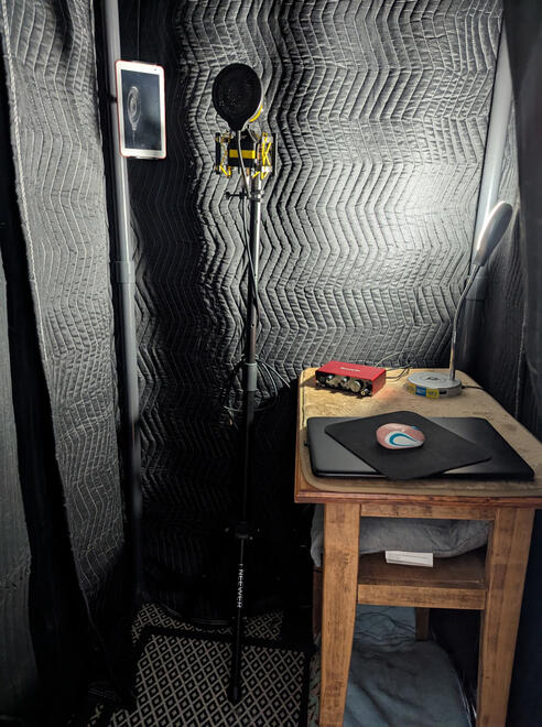 POROSO VOCAL BOOTH